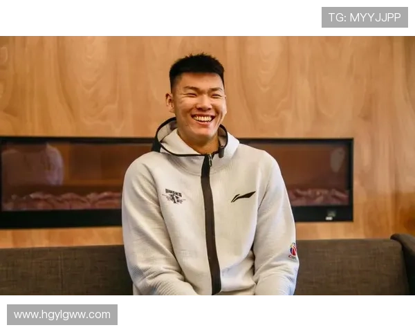 范子铭独家直播首秀，畅聊篮球生涯与未来展望